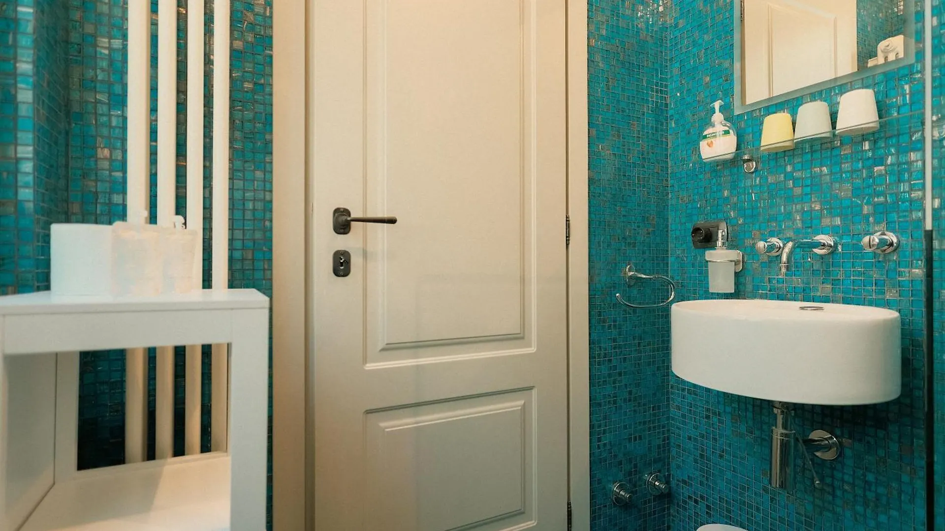 Villa Locana Con Jacuzzi E Vista Lago Laglio