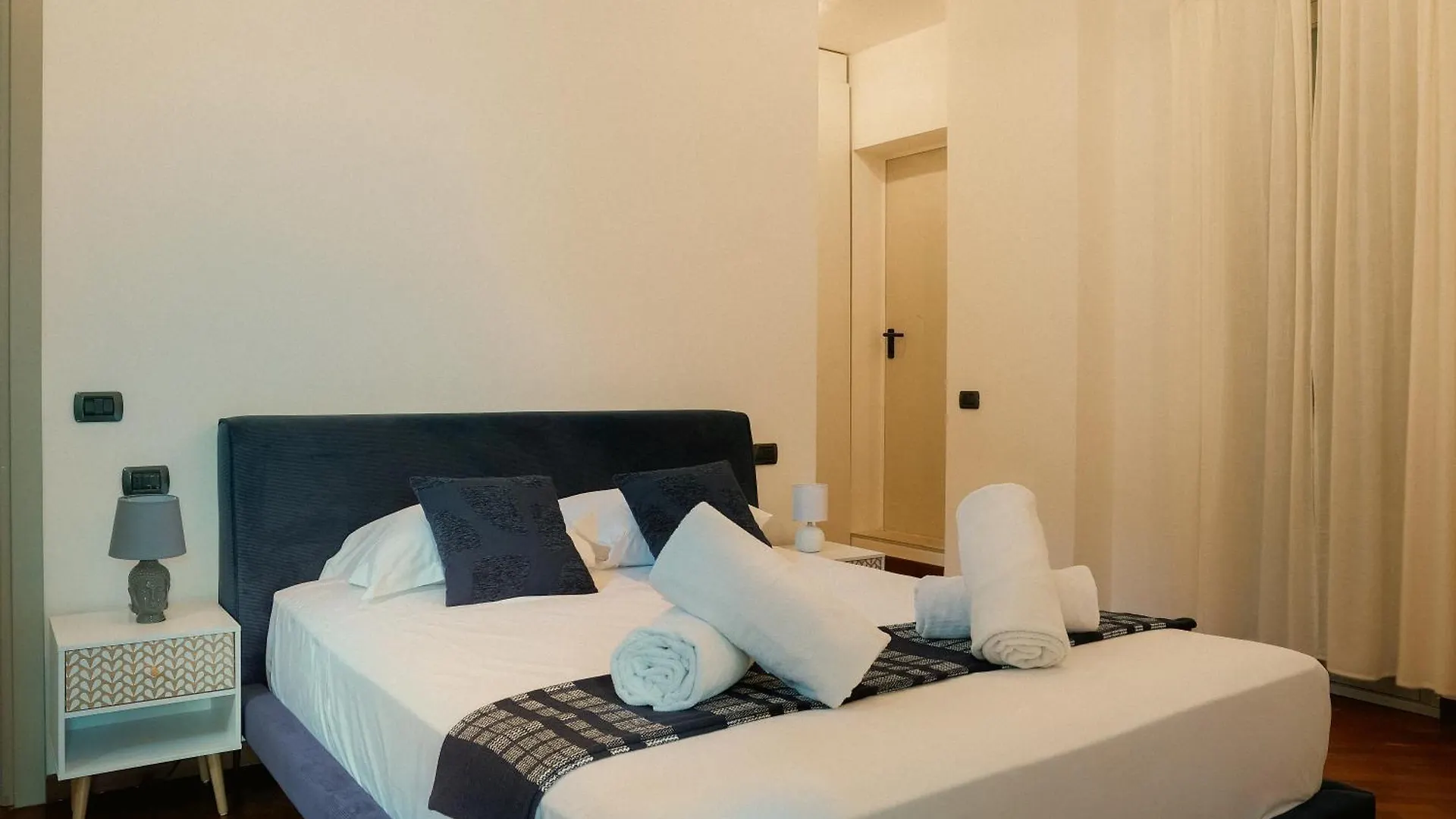 Villa Locana Con Jacuzzi E Vista Lago Laglio